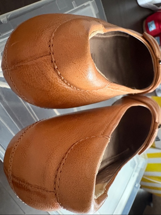 Ecco Women's Cognac Bow Leather Ballet Flats - Picture 4 of 5